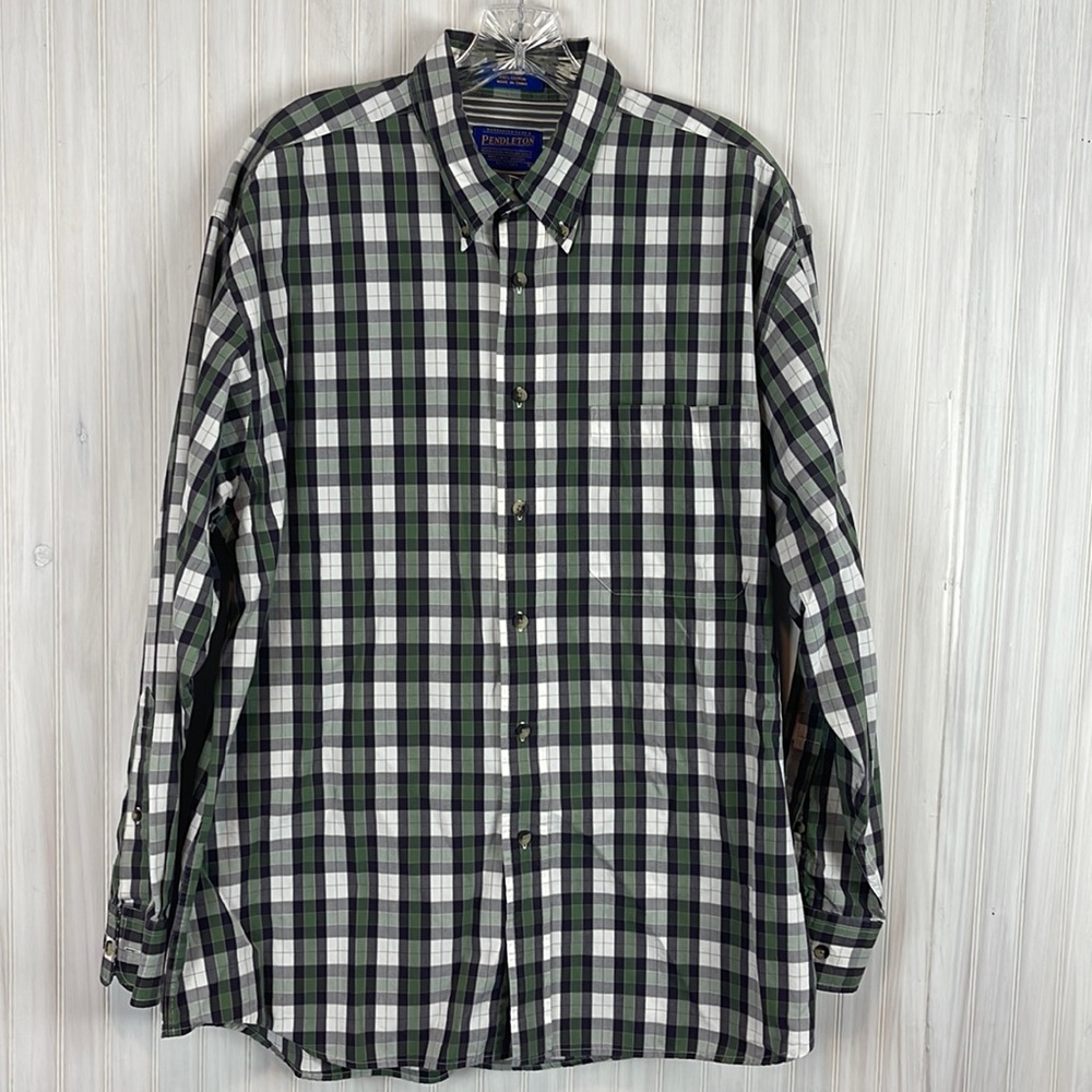 PENDELTON PLAID GREEN NAVY BUTTON DOWN LARGE